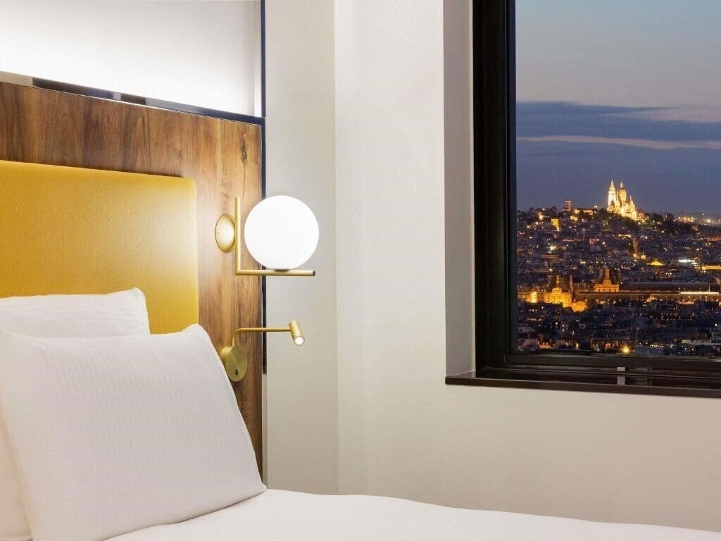 Територія Pullman Paris Montparnasse 4*