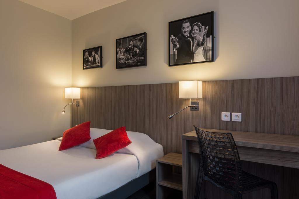 Апартаменты Hotel Reims 2*