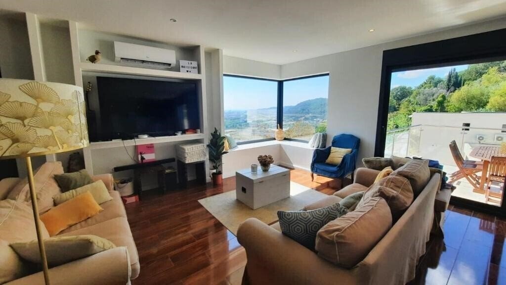 Панорама Villa La Parisienne 3*