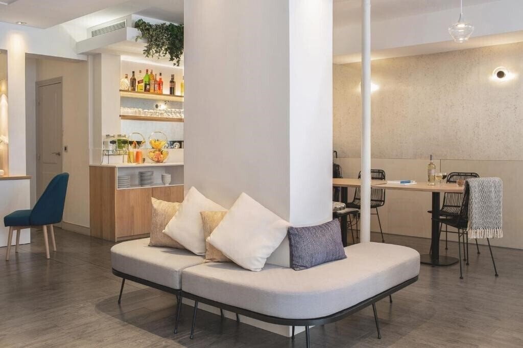 Територія Opera Marigny Hotel 4*