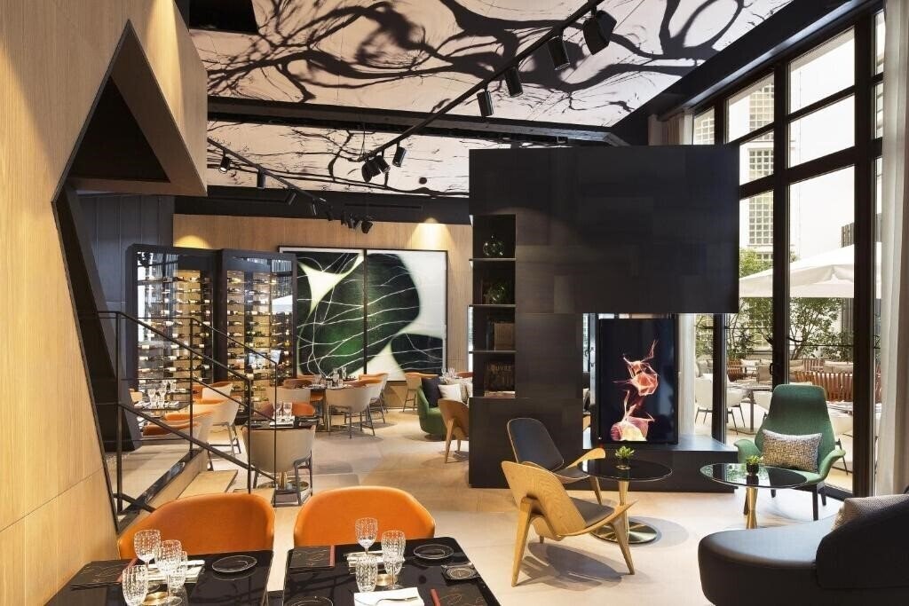 Панорама Le Cinq Codet 5*