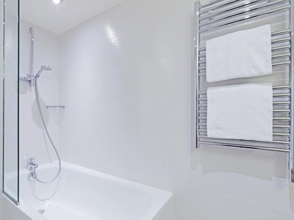 Апартаменты Kyriad Paris Montmartre 2*