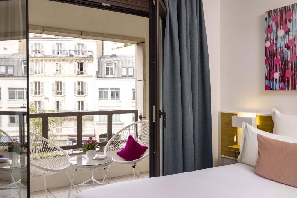 Фото Hotel Paris Louis Blanc 3*