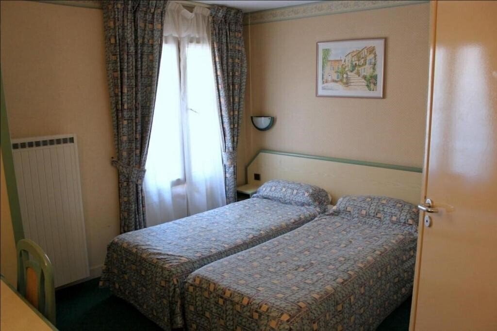 Фотографія Aladin Hotel 2*