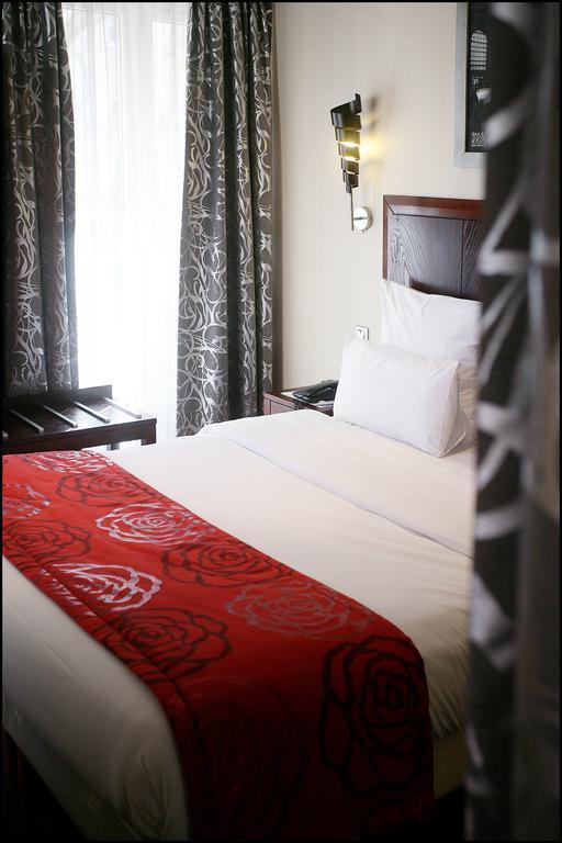 Апартаменти Grand Hotel Francais 3*