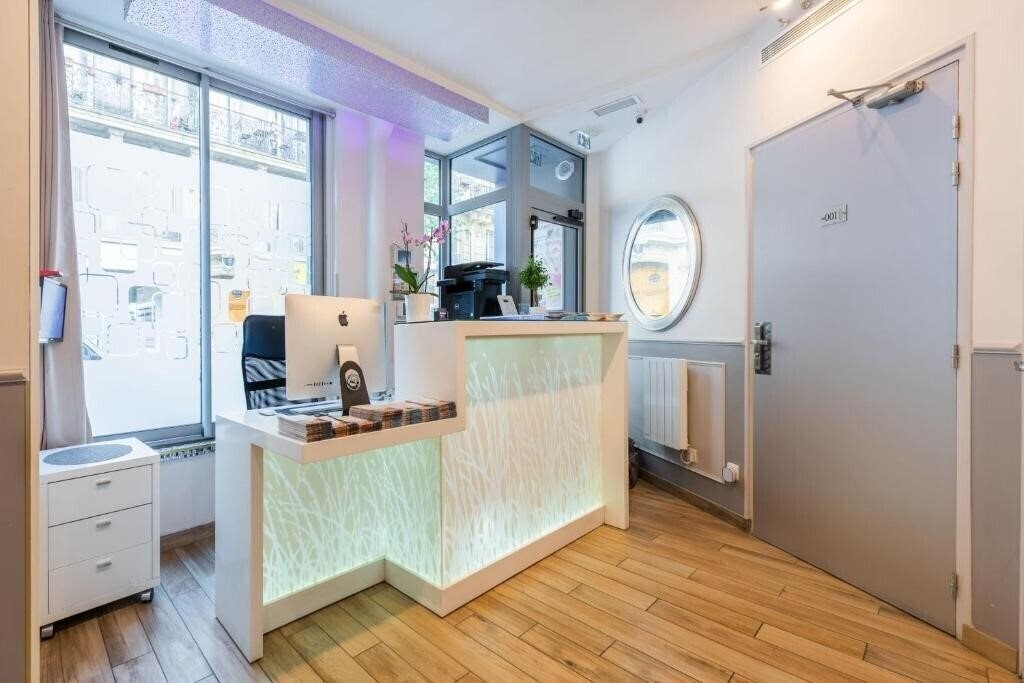 Апартаменти District Republique 2*