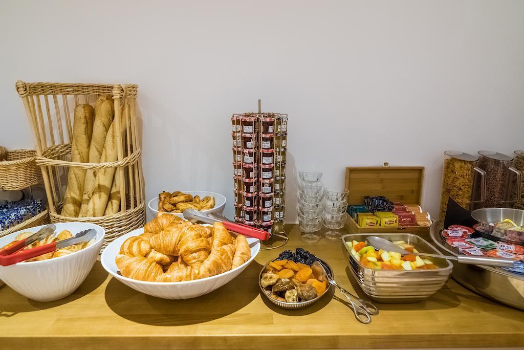 Панорама Acadia - Astotel 3*