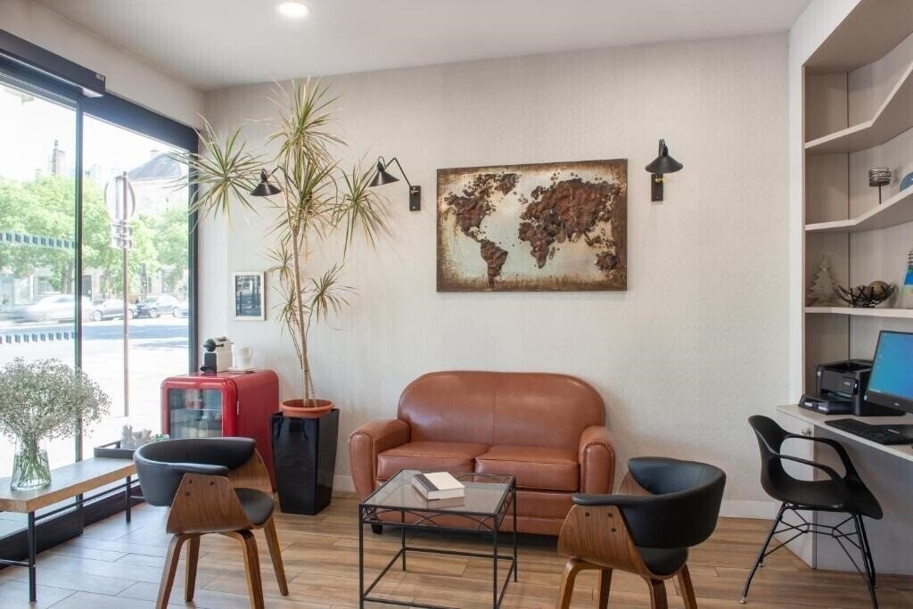 Територія Coypel 2*