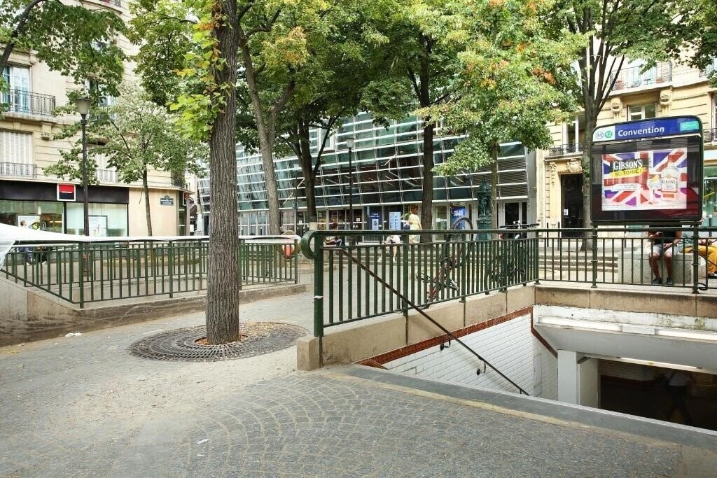 Панорама Hotel Auguste (ex. Studio Hotel) 3*