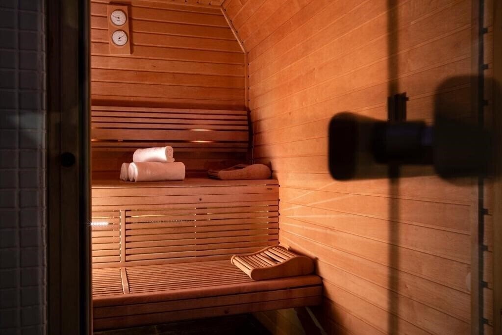 Панорама Marais Home Hotel 3*