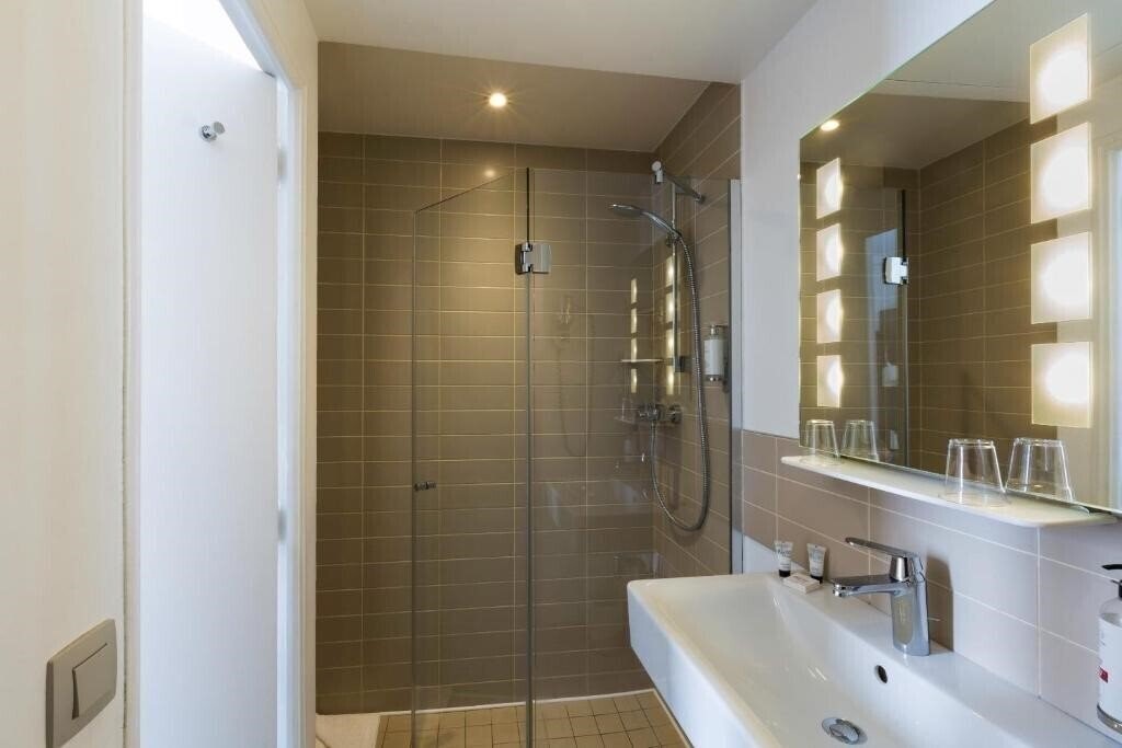 Апартаменты Contact Hotel Alize Montmartre 3*