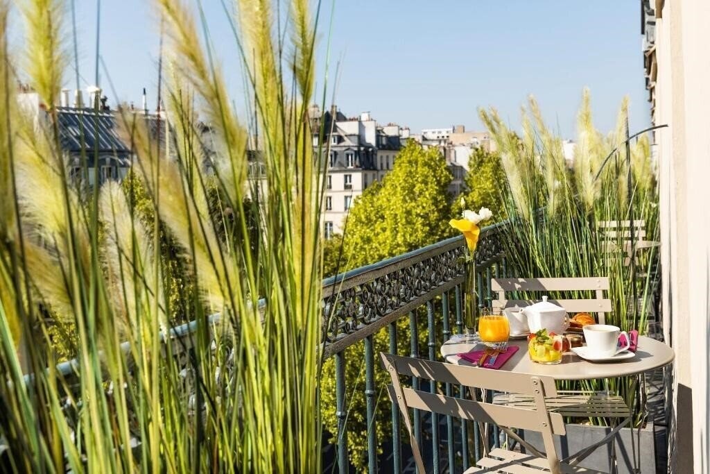 Отель Marais Grands Boulevards 4*