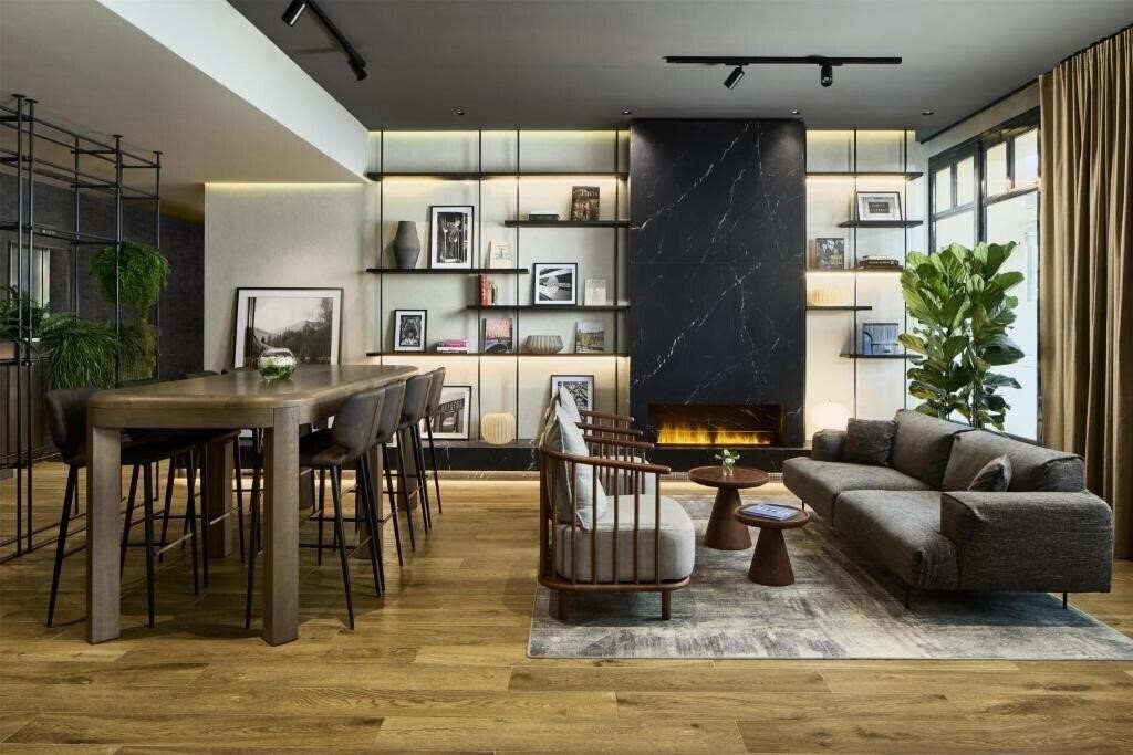 Апартаменты NH Paris Gare de l'Est (ex. Holiday Inn Gare de l'Est) 4*