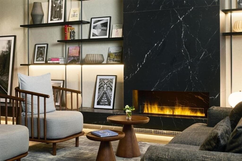 Панорама NH Paris Gare de l'Est (ex. Holiday Inn Gare de l'Est) 4*