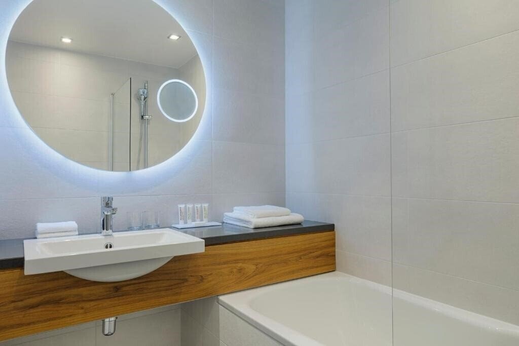 Территория Le Méridien Paris Arc De Triomphe (ex. Le Meridien Etoile) 4*