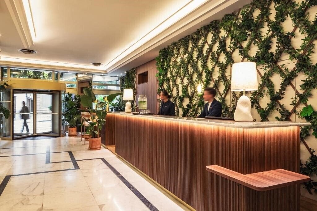 Вид Royal Garden Champs Elysees 4*