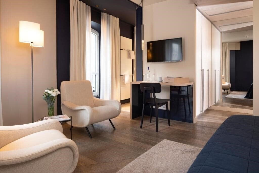 Апартаменты Hotel De Nell 5*