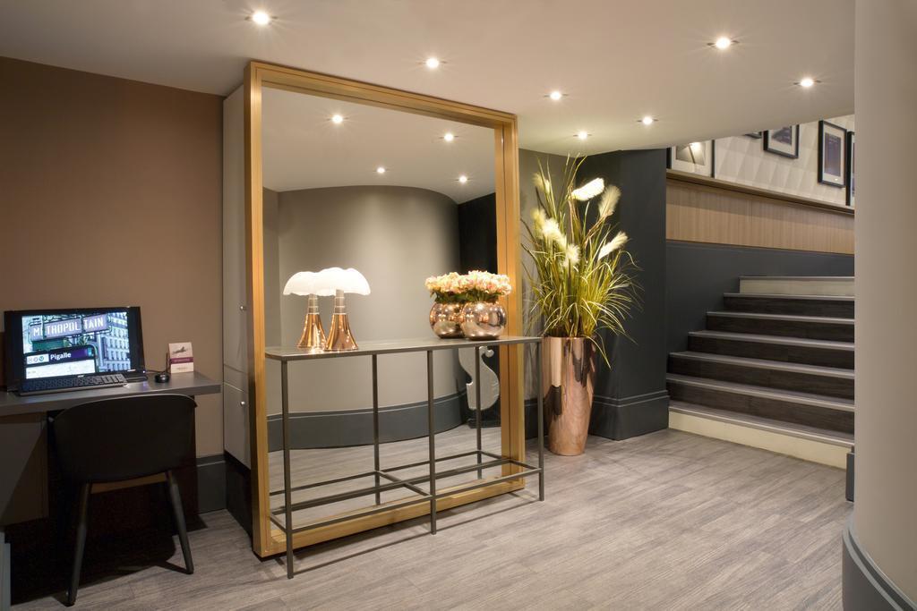 Панорама Mercure Paris Pigalle Sacre Coeur 4*