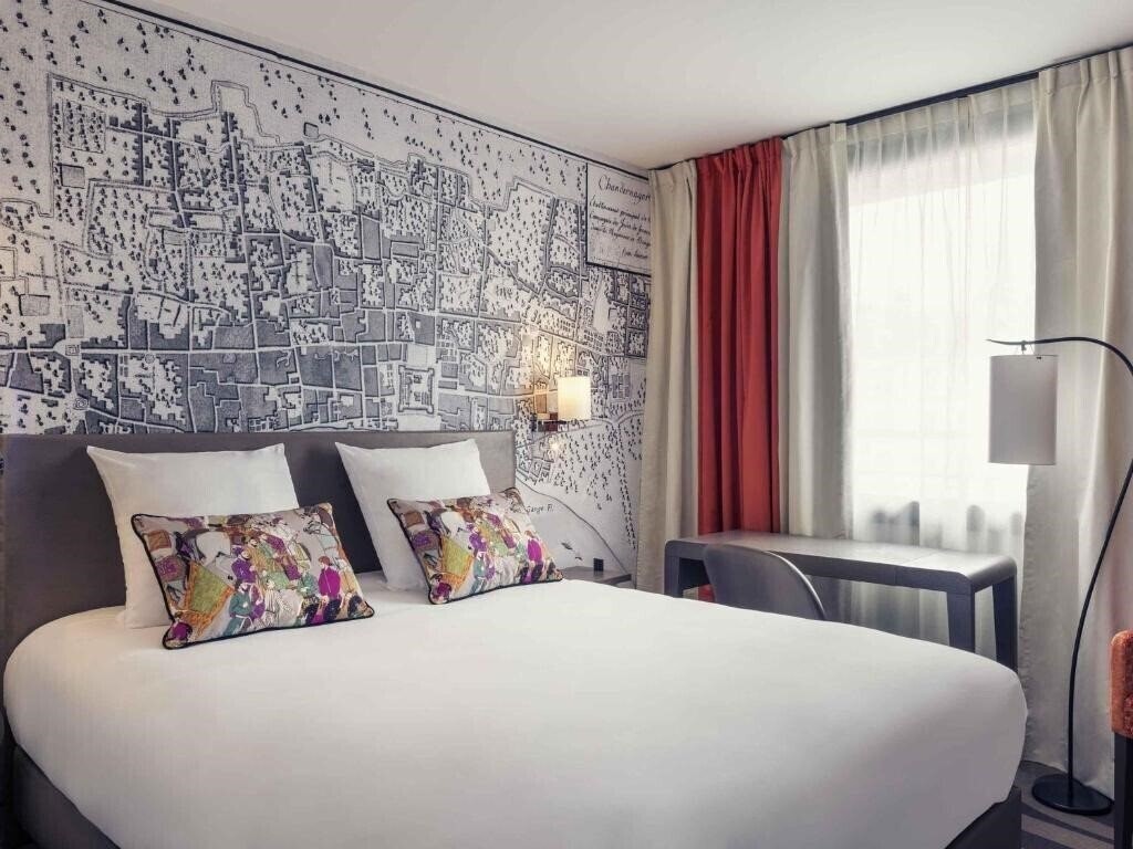 Отель Mercure Paris Tour Eiffel Grenelle 4*