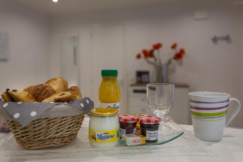 Территория De L'Horloge 2*