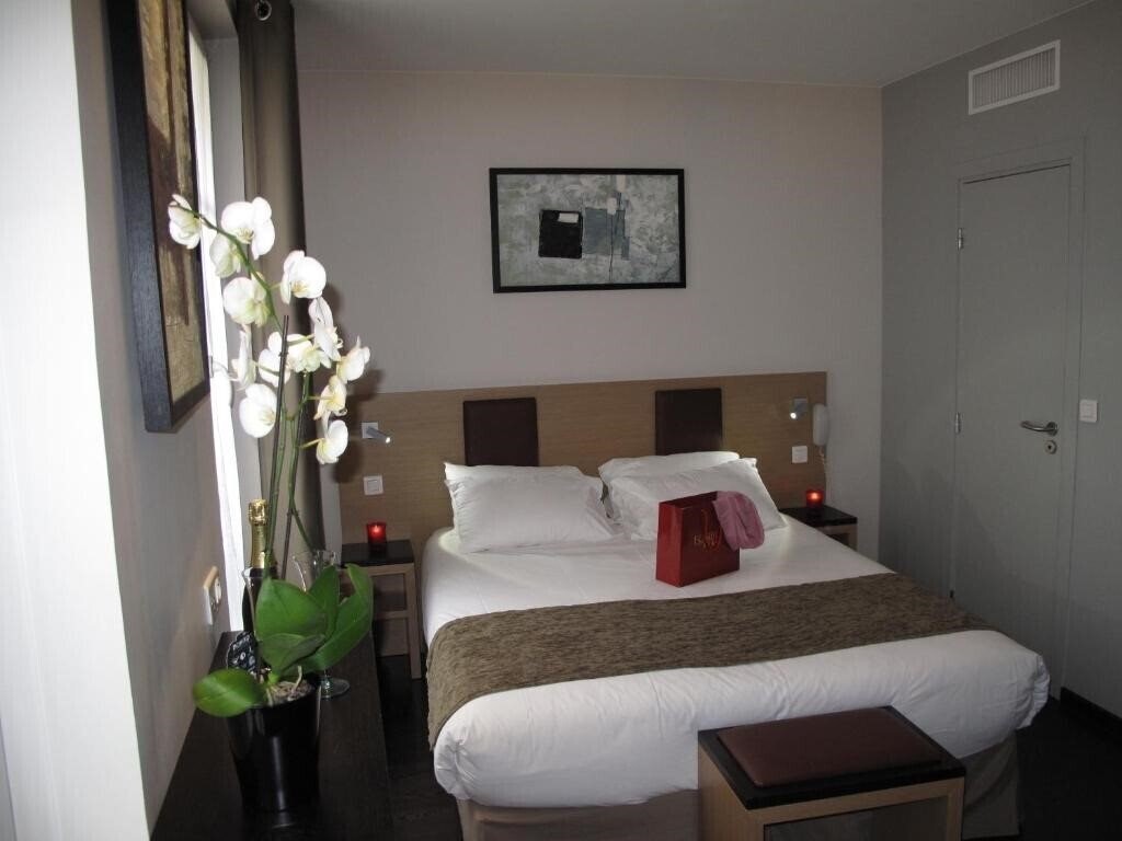 Апартаменти Source 3*