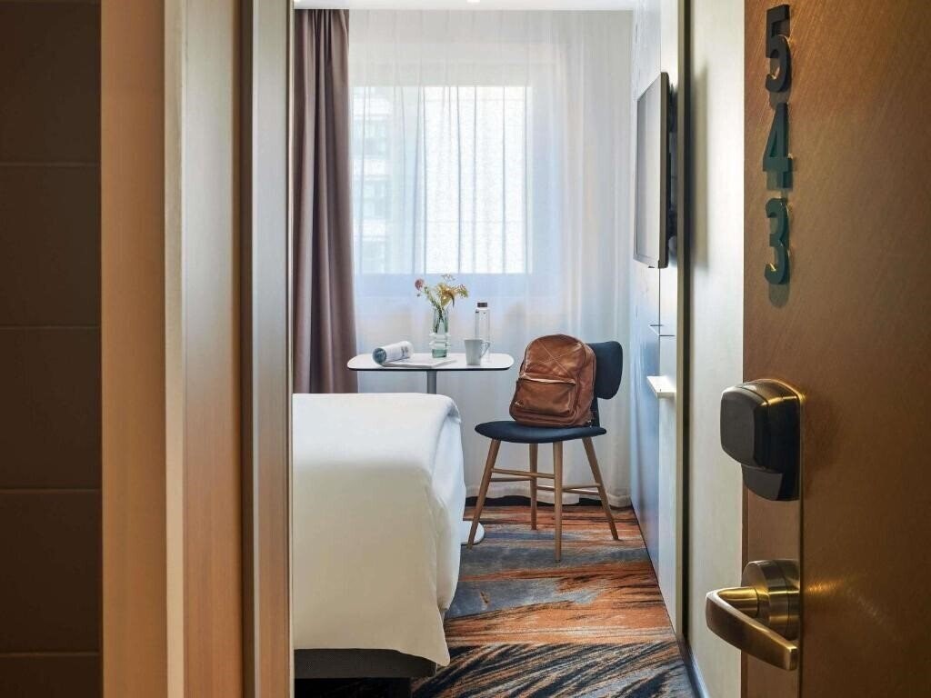 Вид Hotel Mercure Paris Gare de Lyon TGV (ex. Mercure Paris Gare du Lyon) 4*