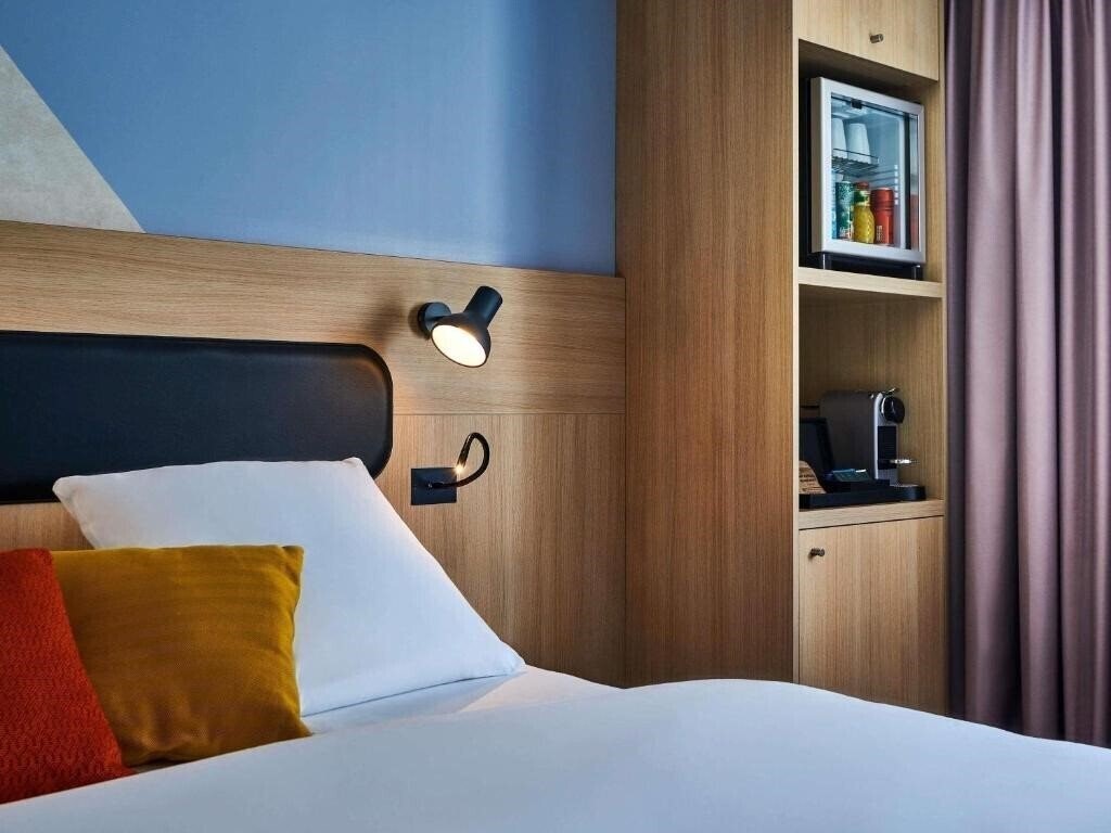 Територія Hotel Mercure Paris Gare de Lyon TGV (ex. Mercure Paris Gare du Lyon) 4*