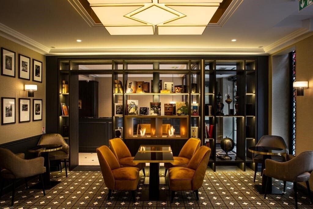 Готель Lenox Montparnasse 3*