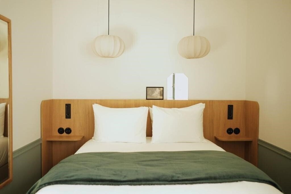 Панорама Courcelles Etoile 3*