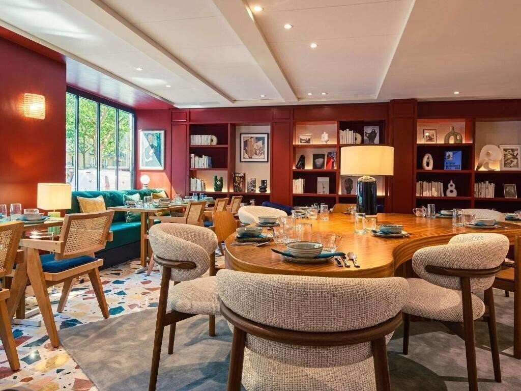 Территория Mercure Paris Butte Montmartre Basilique 4*