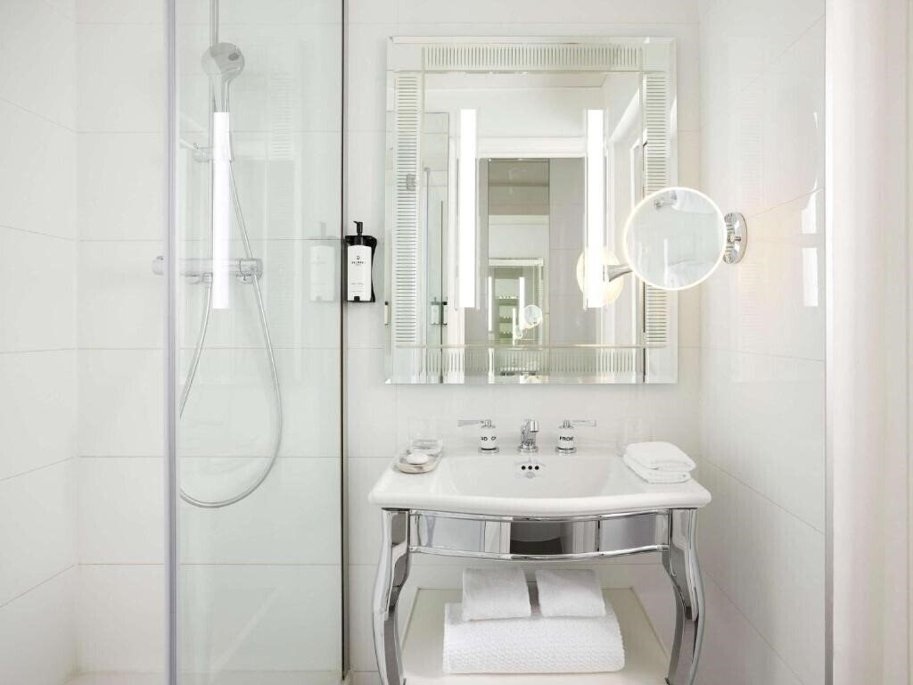 Картинка Sofitel Paris Baltimore Tour Eiffel 5*