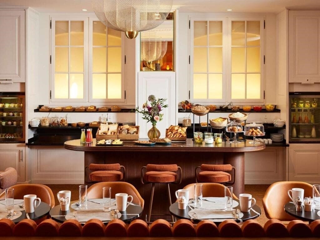 Панорама Sofitel Paris Baltimore Tour Eiffel 5*