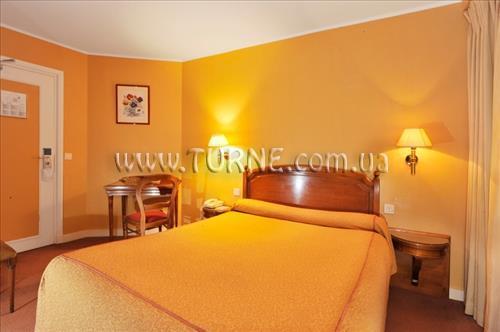 Панорама France D Antin 3*