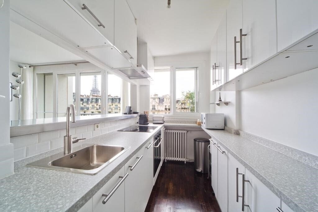 Апартаменты France Eiffel 3*