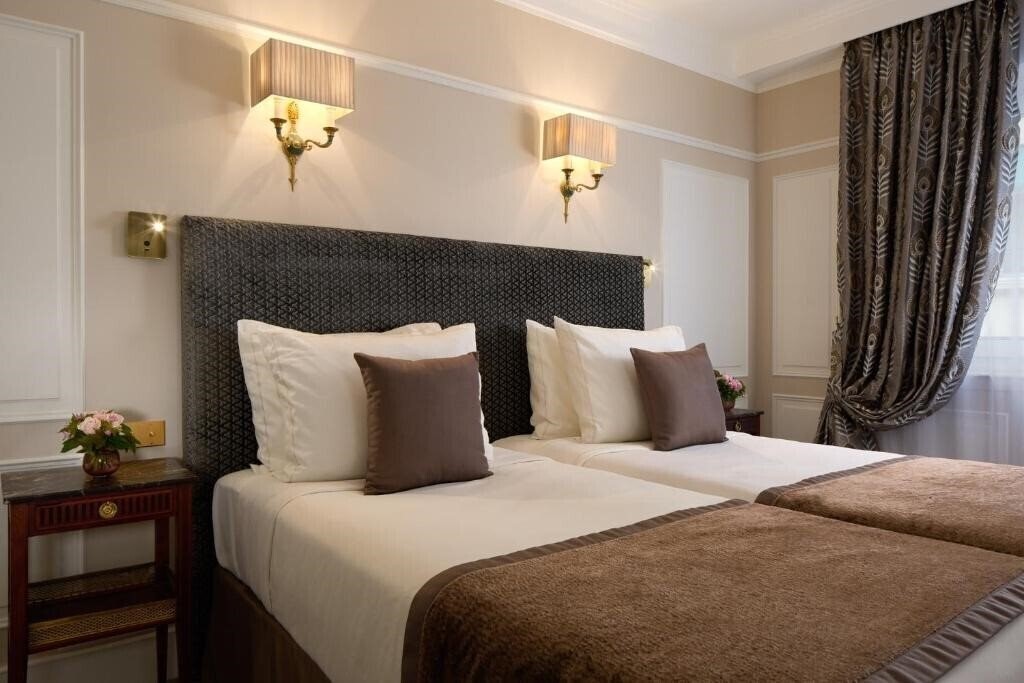 Панорама Majestic Villa & Hotel 5*