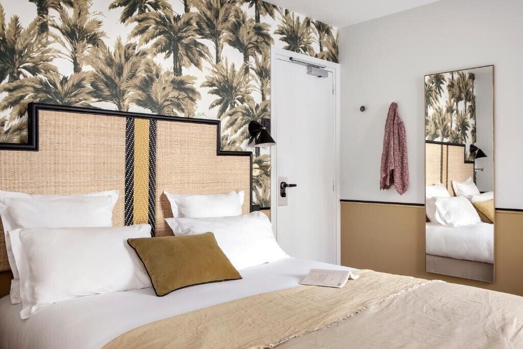 Панорама Doisy Etoile Paris 4*