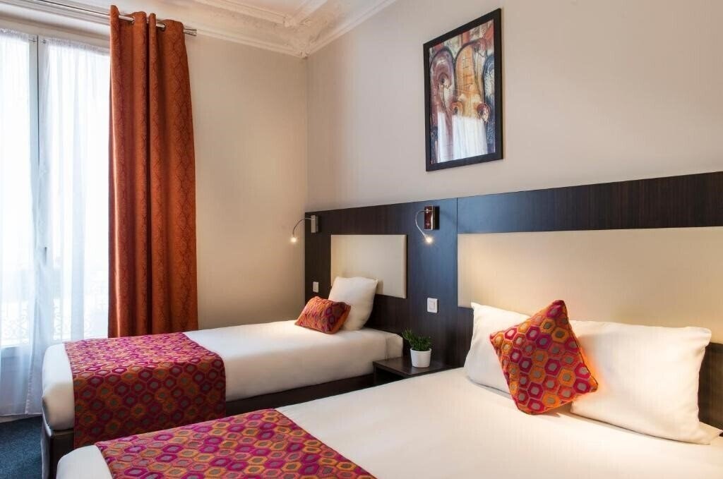 Панорама Corona Rodier 3*