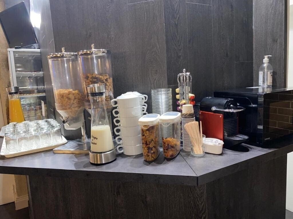 Панорама Appolo Opera Hotel 3*