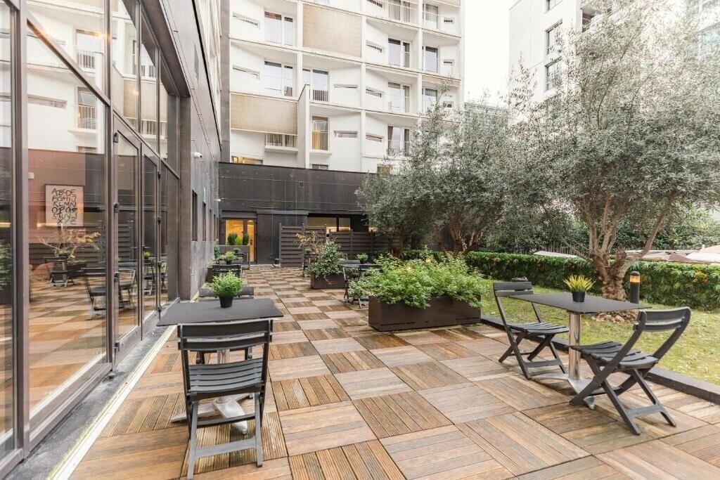 Фотографія Appart’ City Confort Paris Grande Bibliotheque 4*