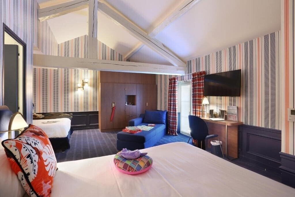 Изображение Hotel Le Cheval Blanc Paris Marne-La-Vallee 4*