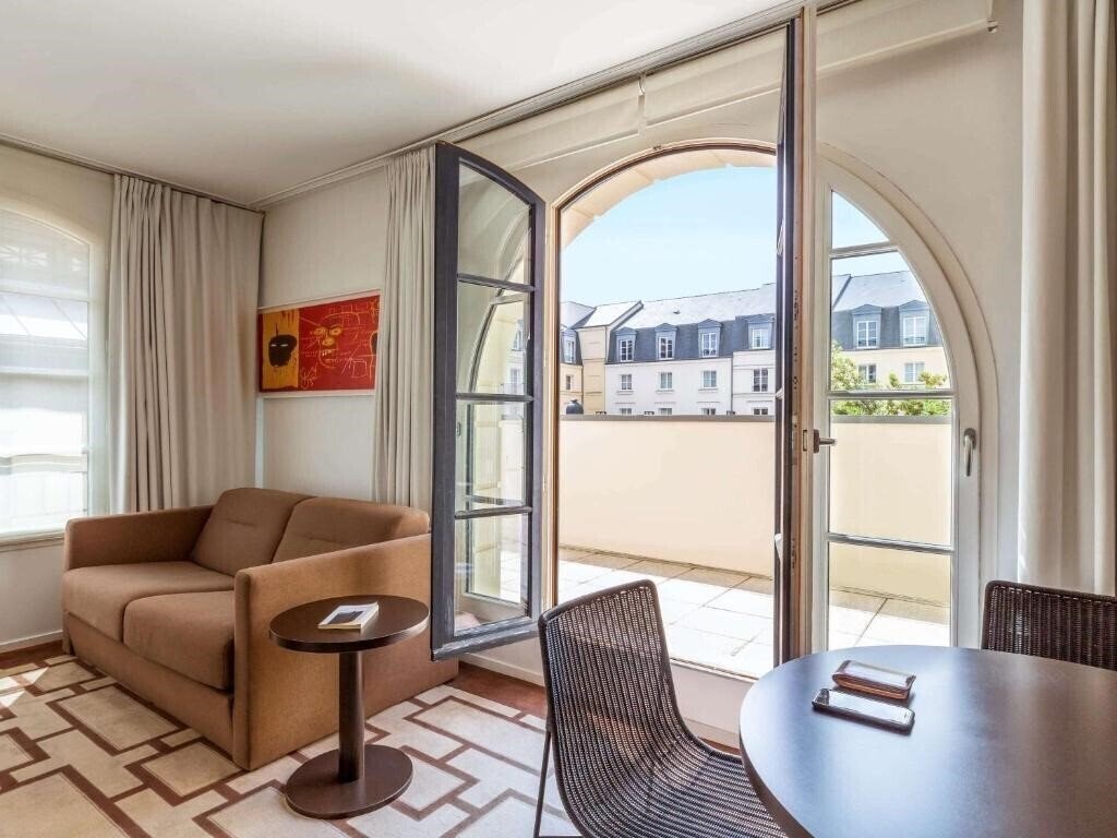 Панорама Aparthotel Adagio Serris - Val D'Europe 3*