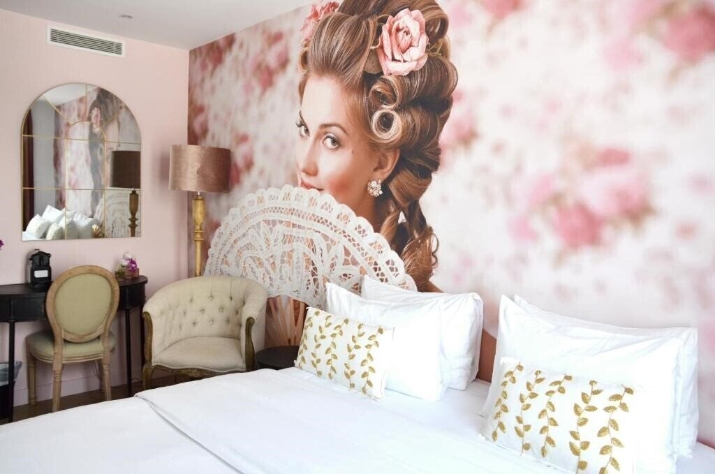 Апартаменти Le Glam’s Hotel (ex. Le Glams Hotel) 3*