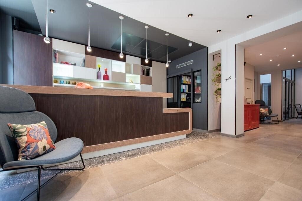 Территория Hotel de l'Esperance 4*