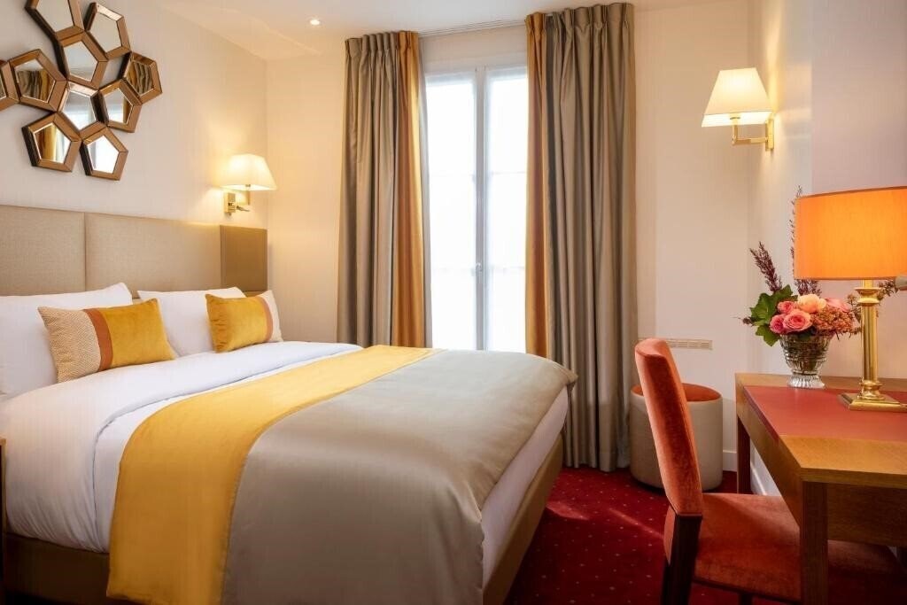 Панорама Hotel de Suede Saint Germain 4*