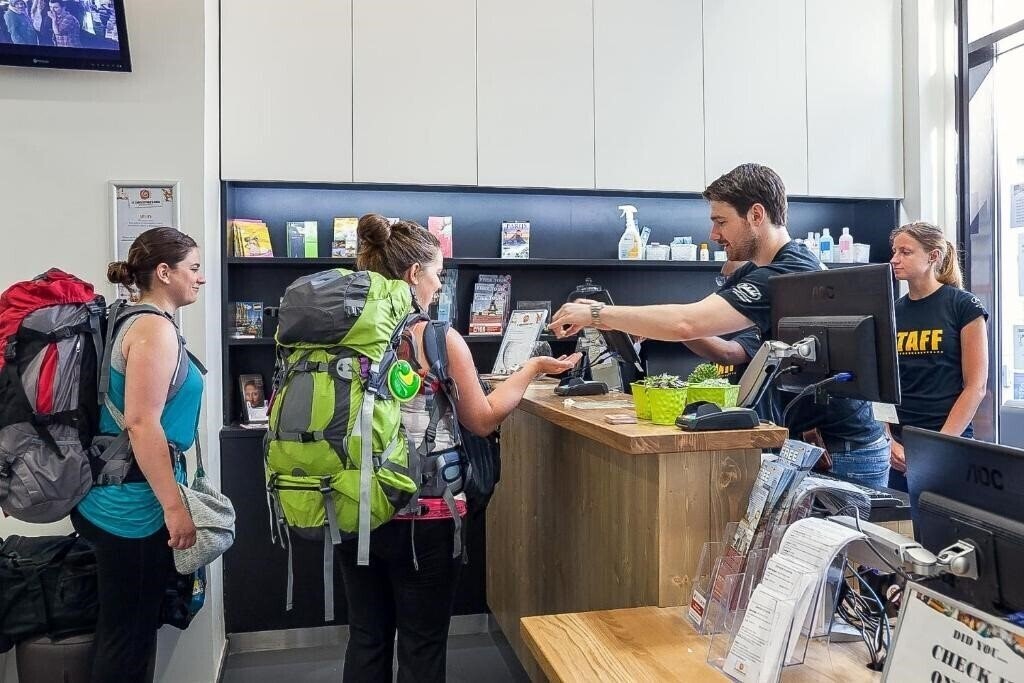 Вид St Christopher's Inn Paris Gare du Nord 3*