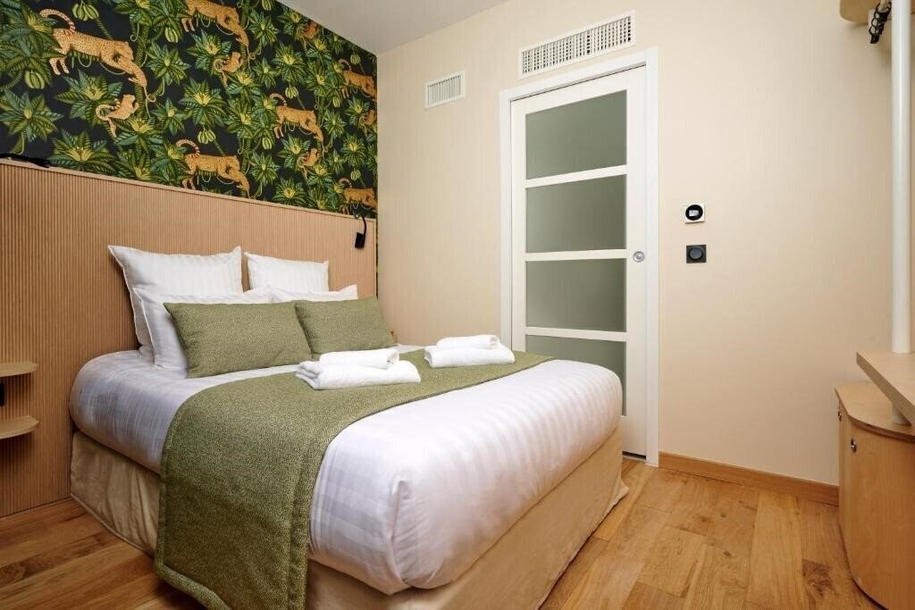 Панорама VLH Paris Montparnasse Eiffel (ex. VLH Montparnasse Eiffel, Aberotel Montparnasse) 3*