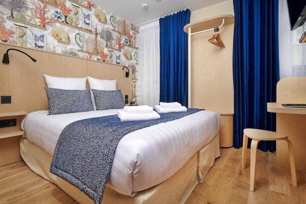 Готель VLH Paris Montparnasse Eiffel (ex. VLH Montparnasse Eiffel, Aberotel Montparnasse) 3*