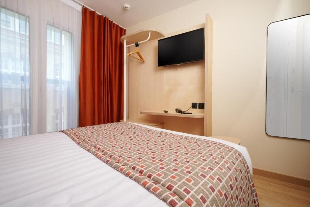 Картинка VLH Paris Montparnasse Eiffel (ex. VLH Montparnasse Eiffel, Aberotel Montparnasse) 3*