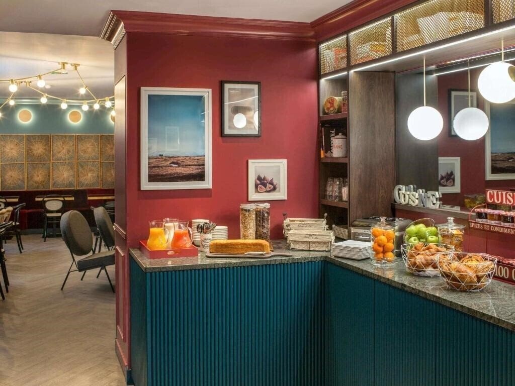 Вид Ibis Styles Paris Nation Cours de Vincennes 3*