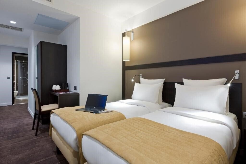 Апартаменты Simon's Boutique Hotel 3*